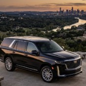 WATCH FIRST REVIEW 2027 Cadillac Escalade A Few Changes But The Most Important Problem STILL Remains